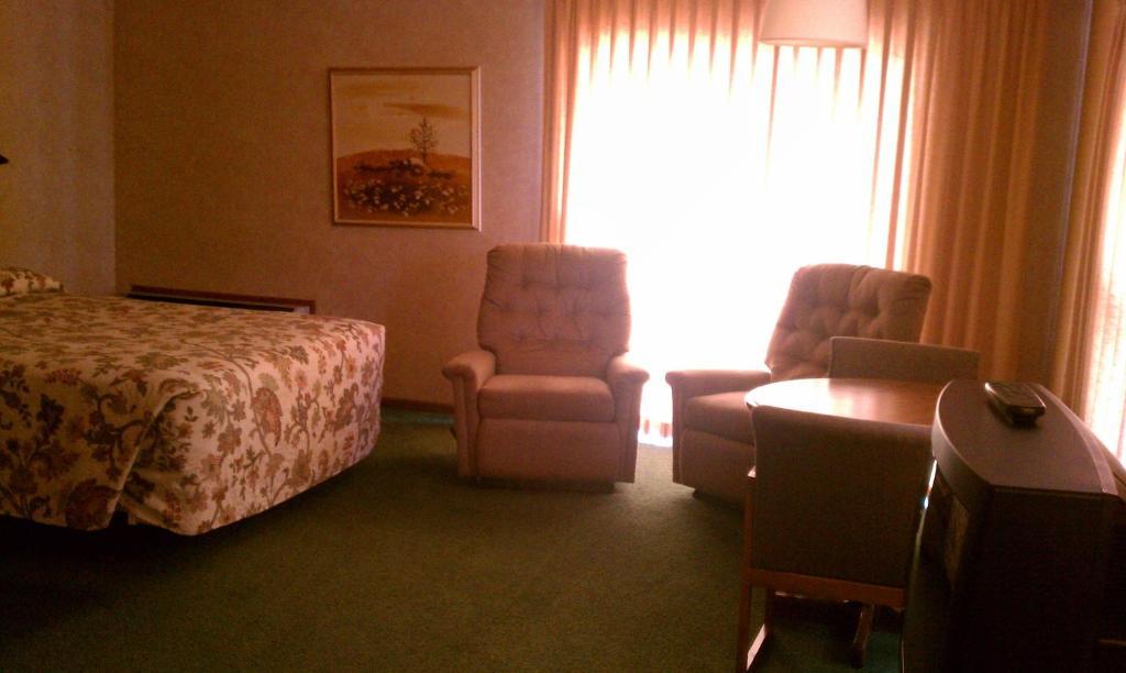 Old Towne Motel Westby Exterior foto